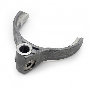 Вилка включения 1-2 передачи КПП Toyota 33212-30050