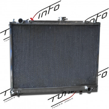 Радиатор алюминиевый MMC Pajero V73 40mm AT
